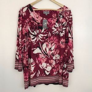🔥Closing Sale🔥 NWT Pink Floral Blouse